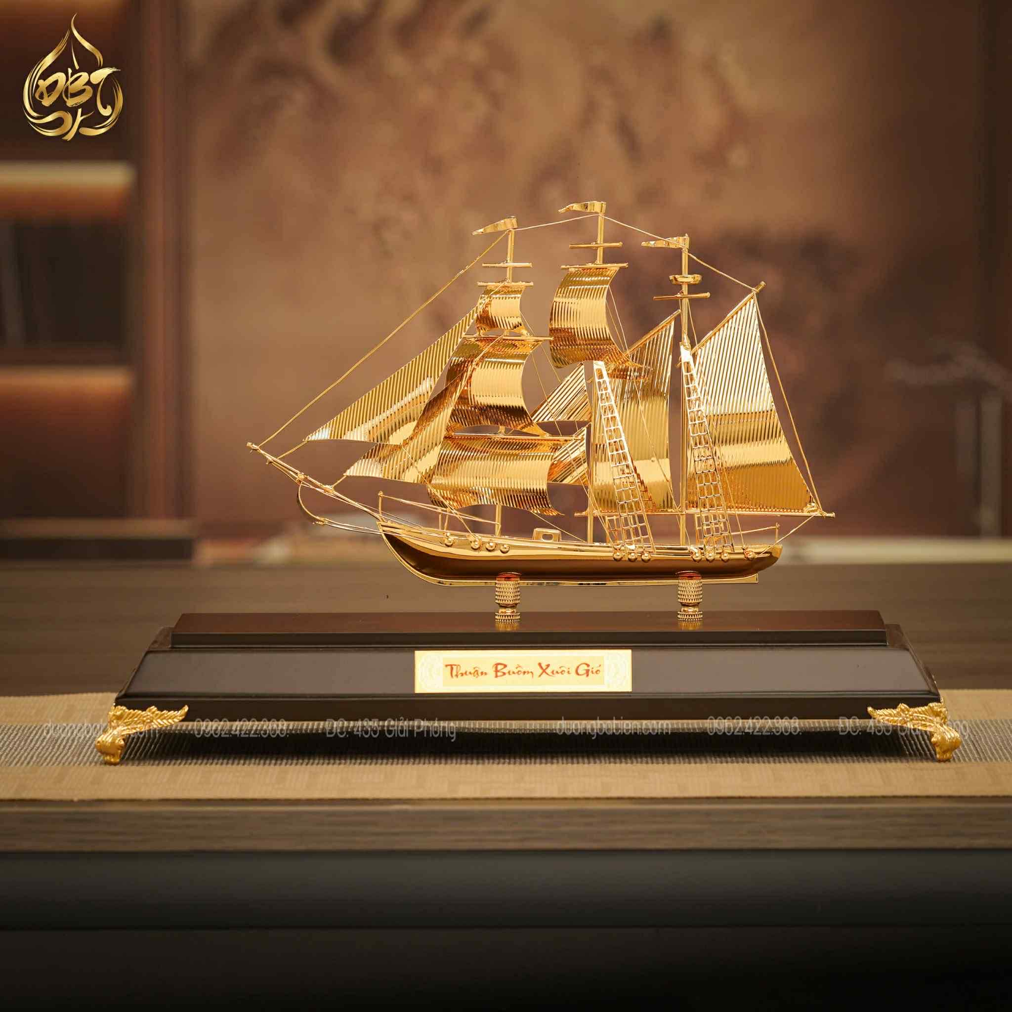 Thuận Buồm Xuôi Gió Mạ Vàng 24K - Thuyền Cỡ Trung TBT07